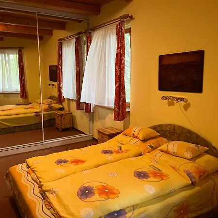 Apartment Szolosgyoeroek Kun With 3 Bedrooms On 92 In Szolosgyorok
