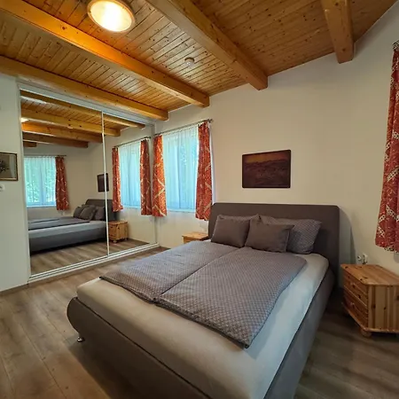 Apartment Szolosgyoeroek Kun With 3 Bedrooms On 92 In Szolosgyorok